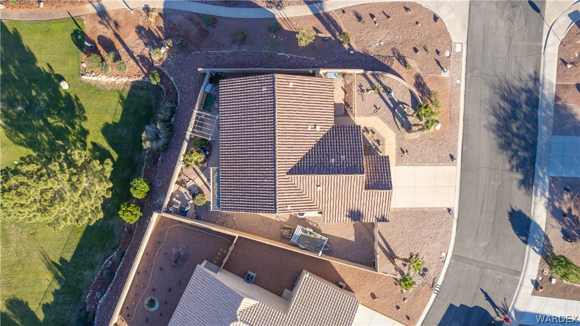 2357 Half Moon Way
