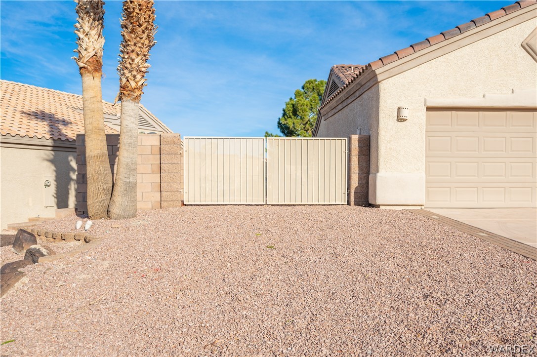 2357 Half Moon Way