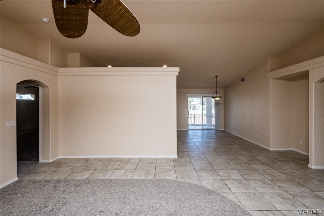 5753 Desert Lakes Drive