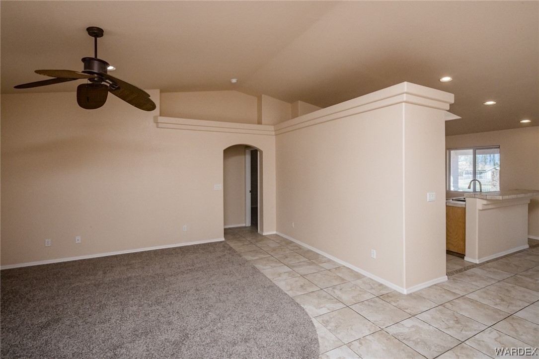 5753 Desert Lakes Drive