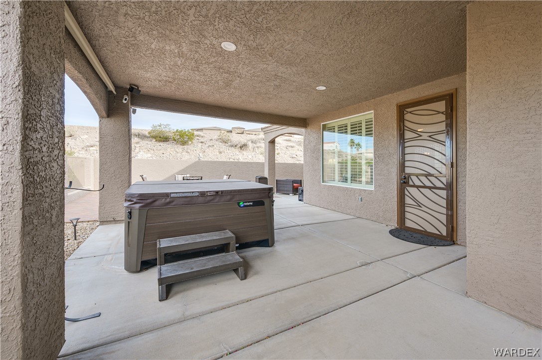2901 Desert Vista Drive