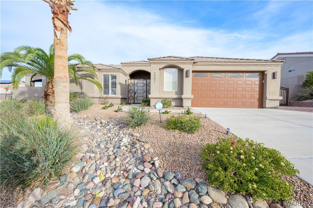 2901 Desert Vista Drive