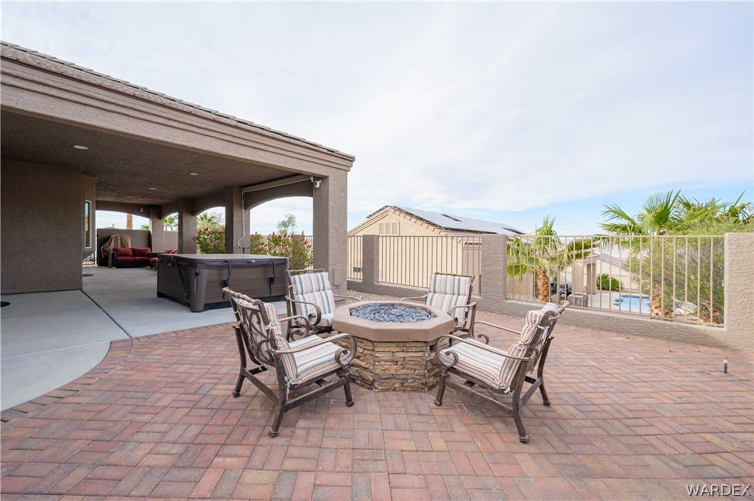 2901 Desert Vista Drive