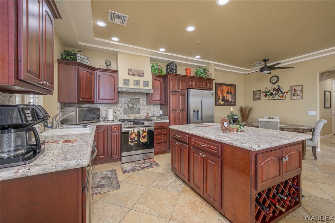 2901 Desert Vista Drive