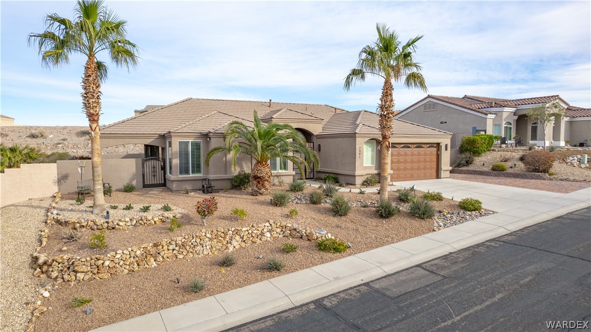 2901 Desert Vista Drive