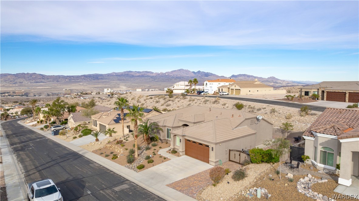 2901 Desert Vista Drive