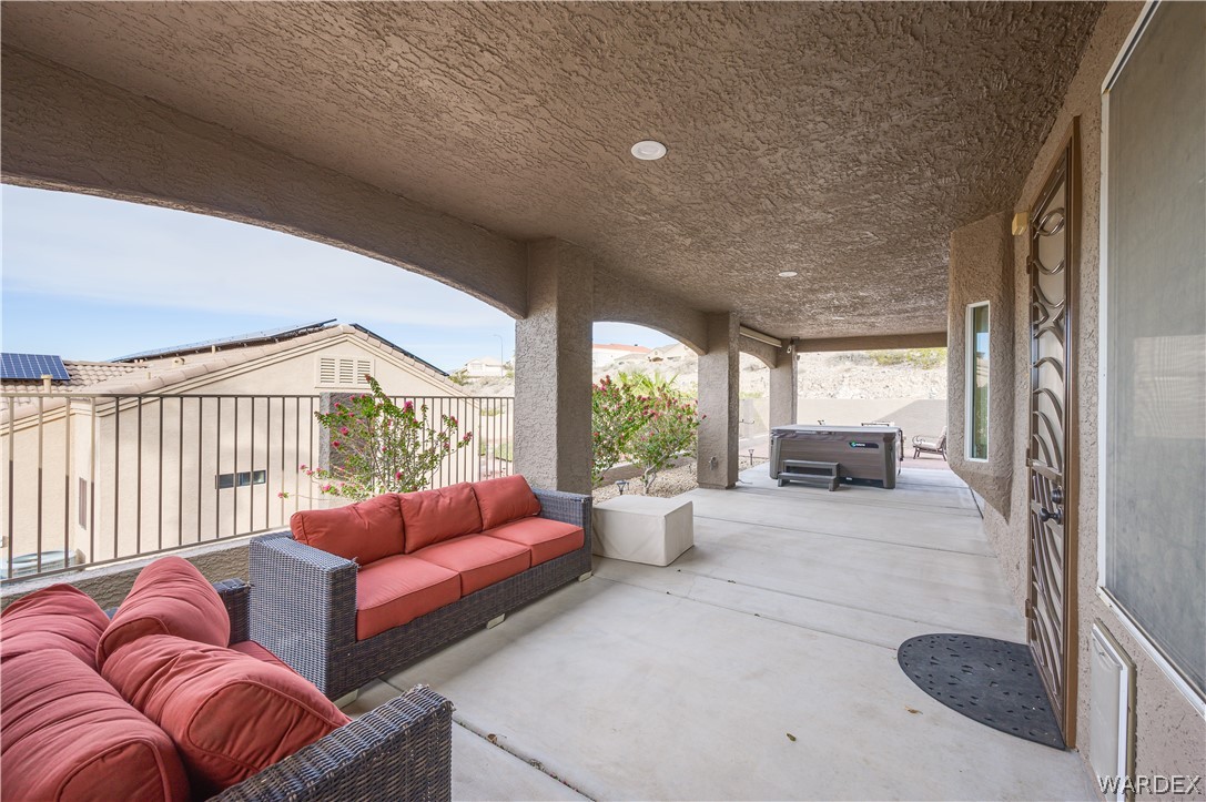 2901 Desert Vista Drive