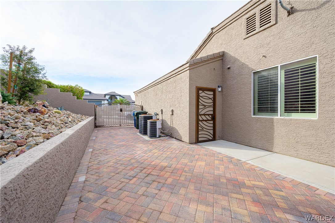 2901 Desert Vista Drive