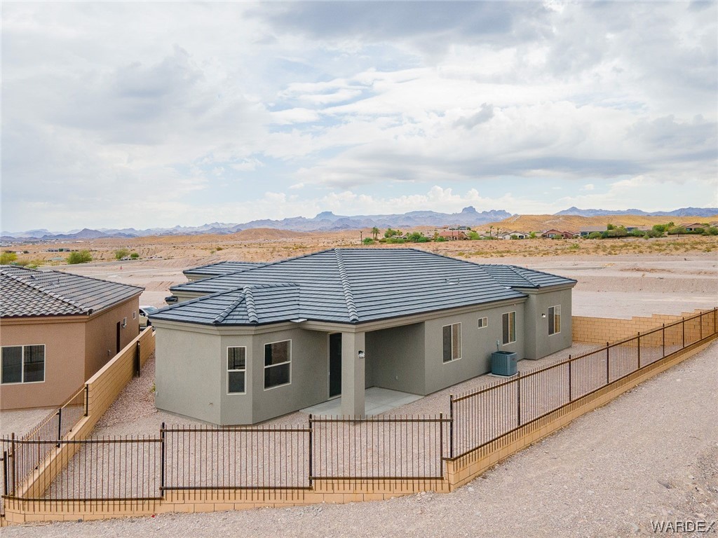 977 Thumb Butte Drive