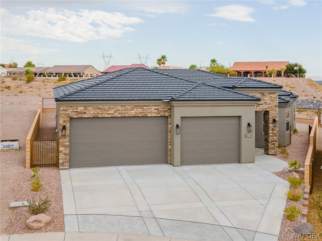 977 Thumb Butte Drive