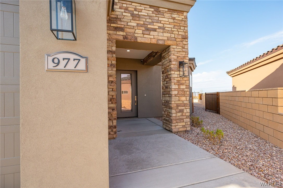 977 Thumb Butte Drive