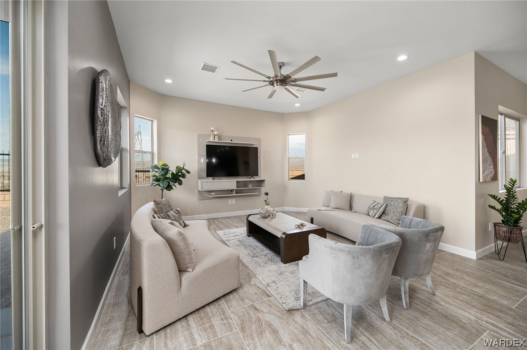 977 Thumb Butte Drive