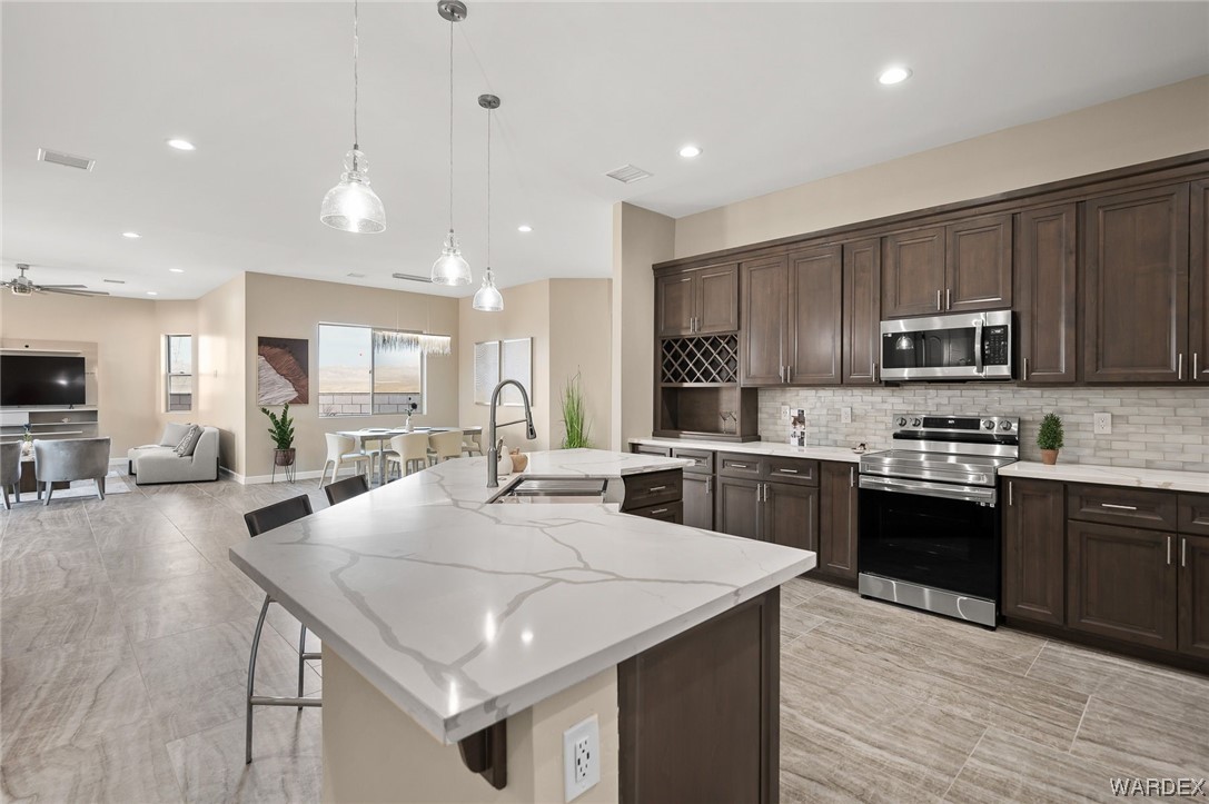 977 Thumb Butte Drive