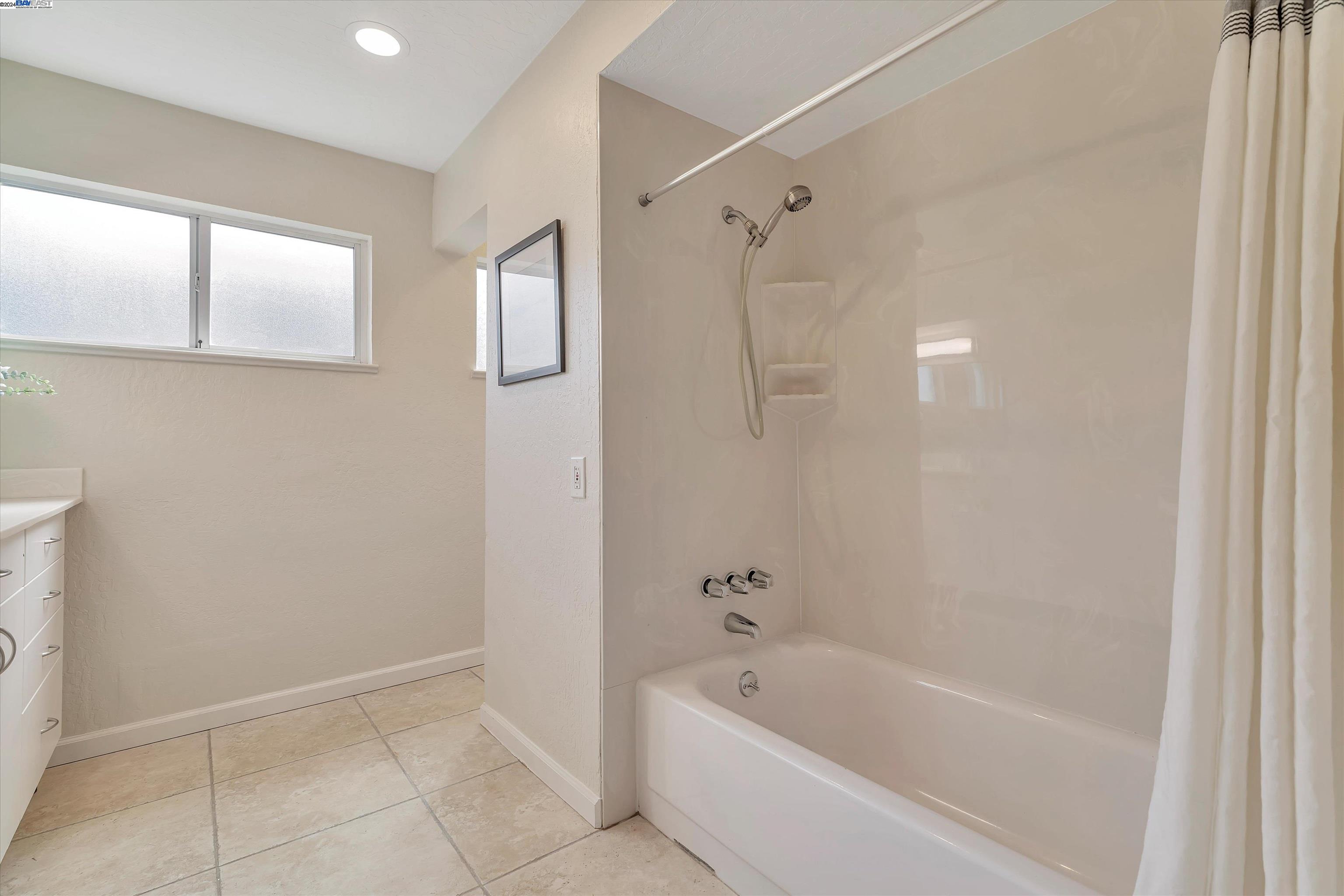 36121 Fanshawe Ct