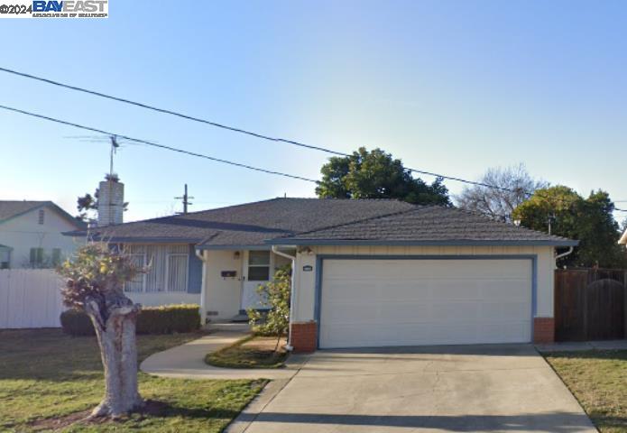 36152 Adobe Dr