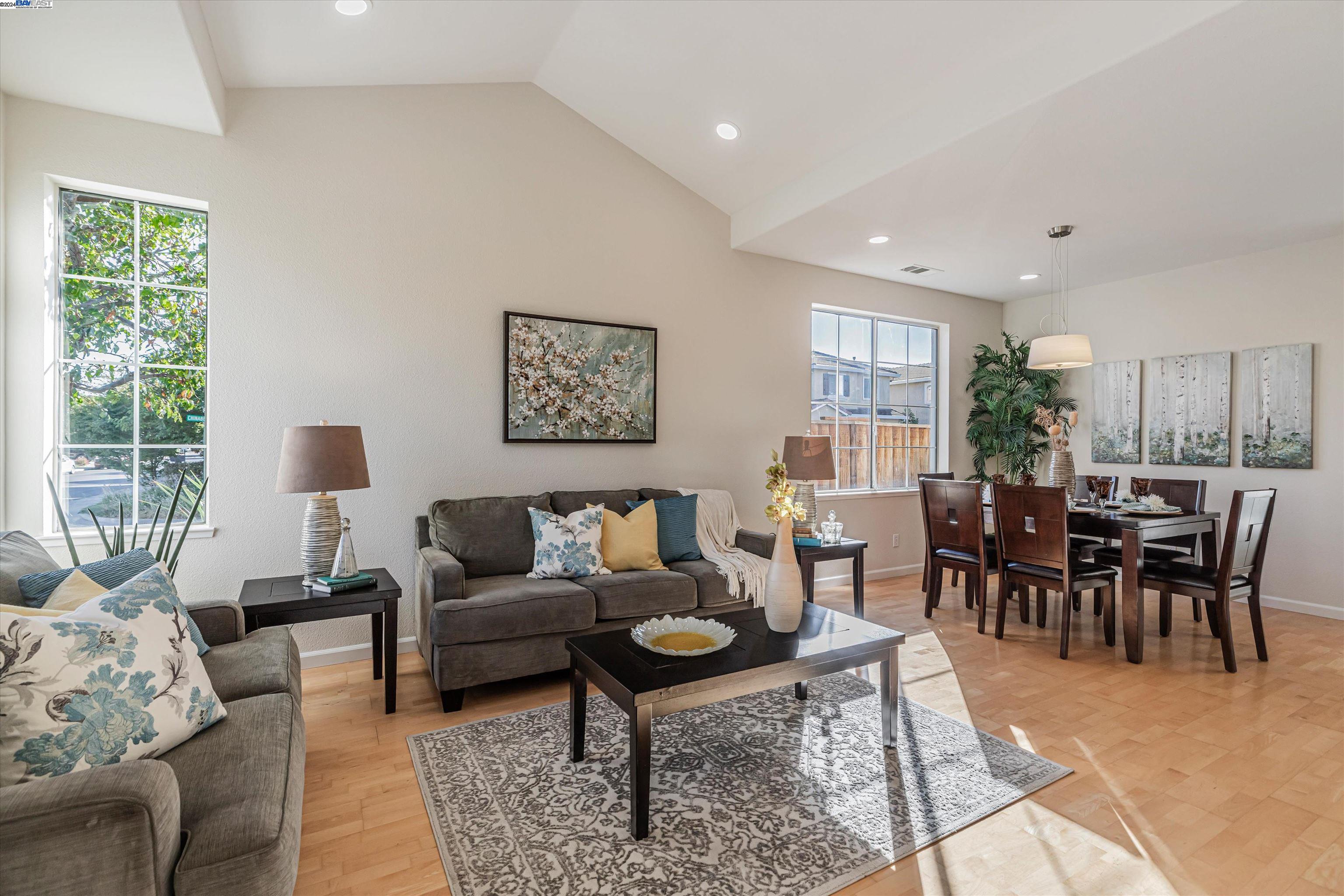 4969 Roselle Cmn