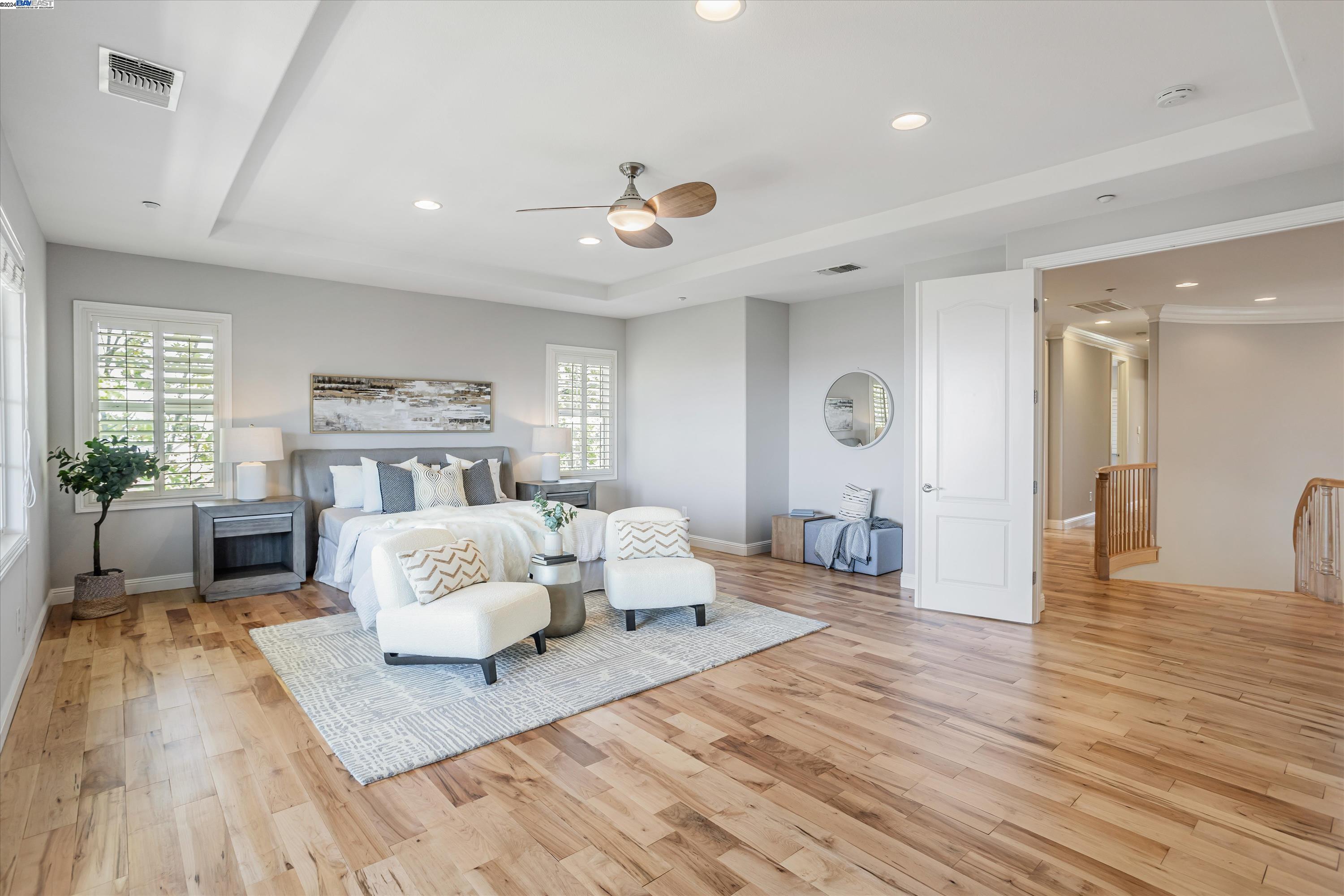 260 Carrick Cir