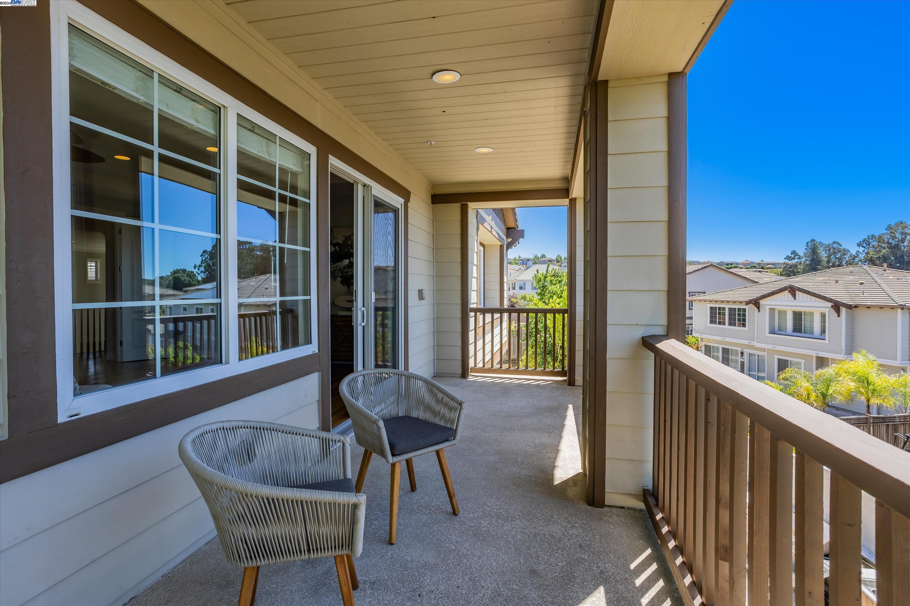 260 Carrick Cir