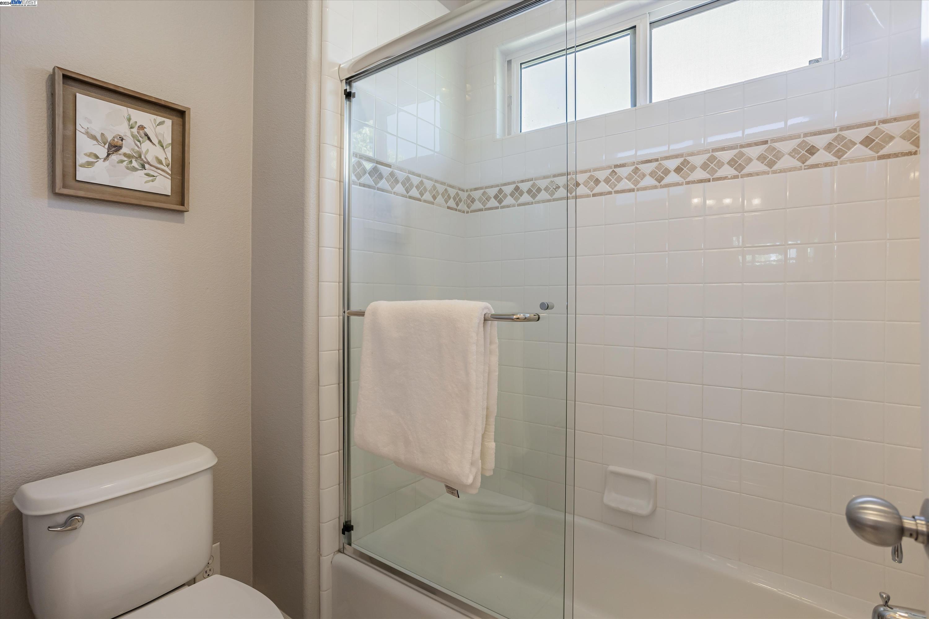 260 Carrick Cir