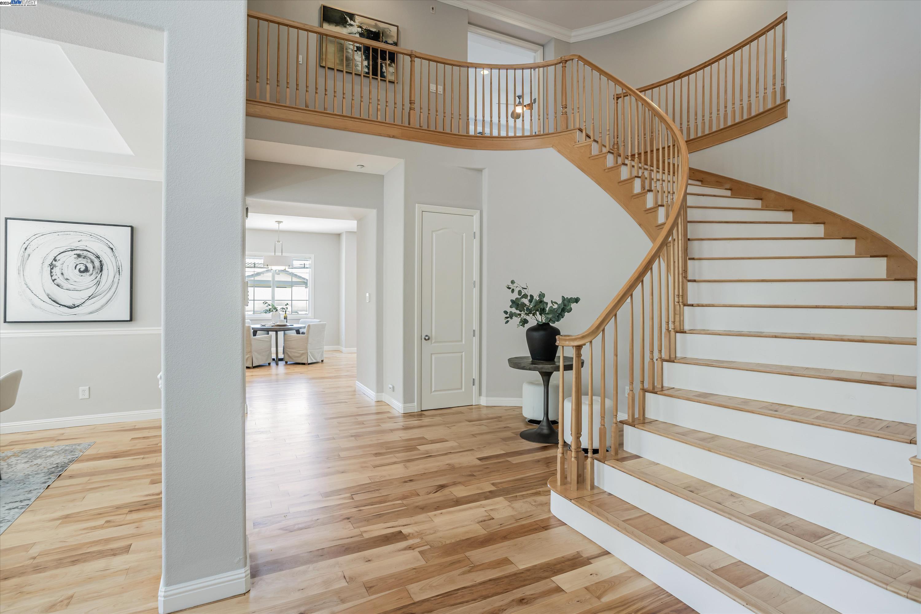 260 Carrick Cir
