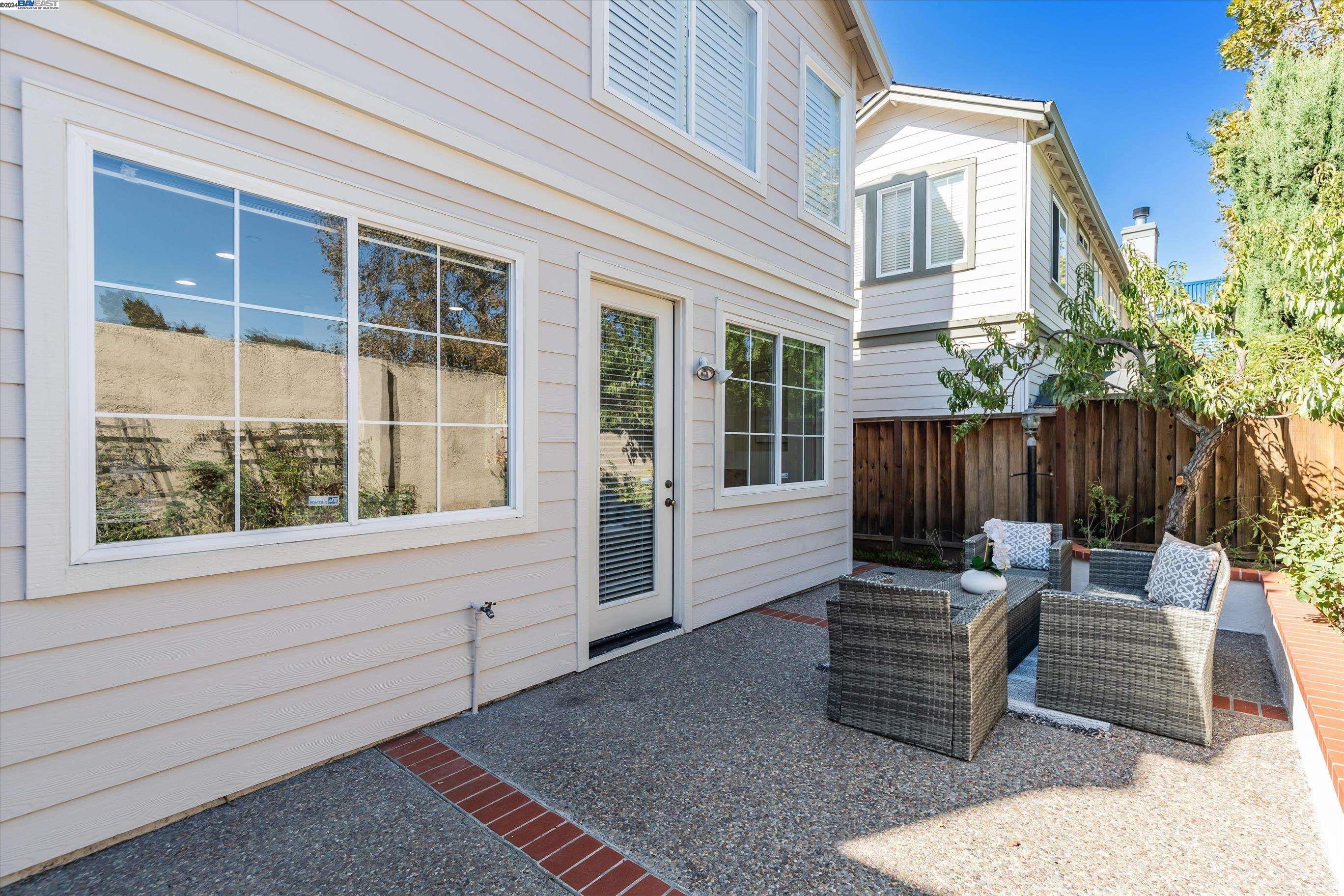 4001 Hemingway Cmn