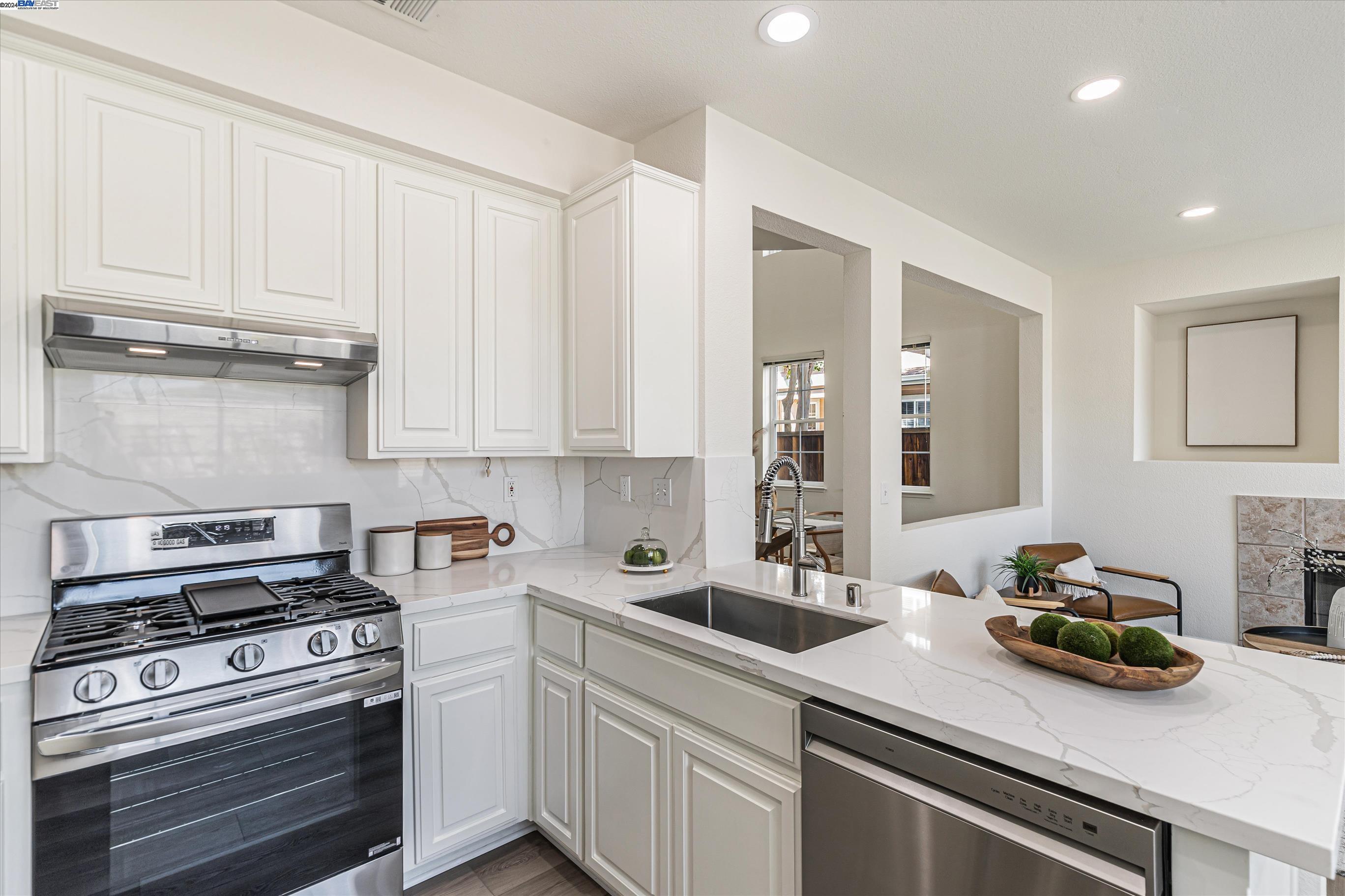 4001 Hemingway Cmn