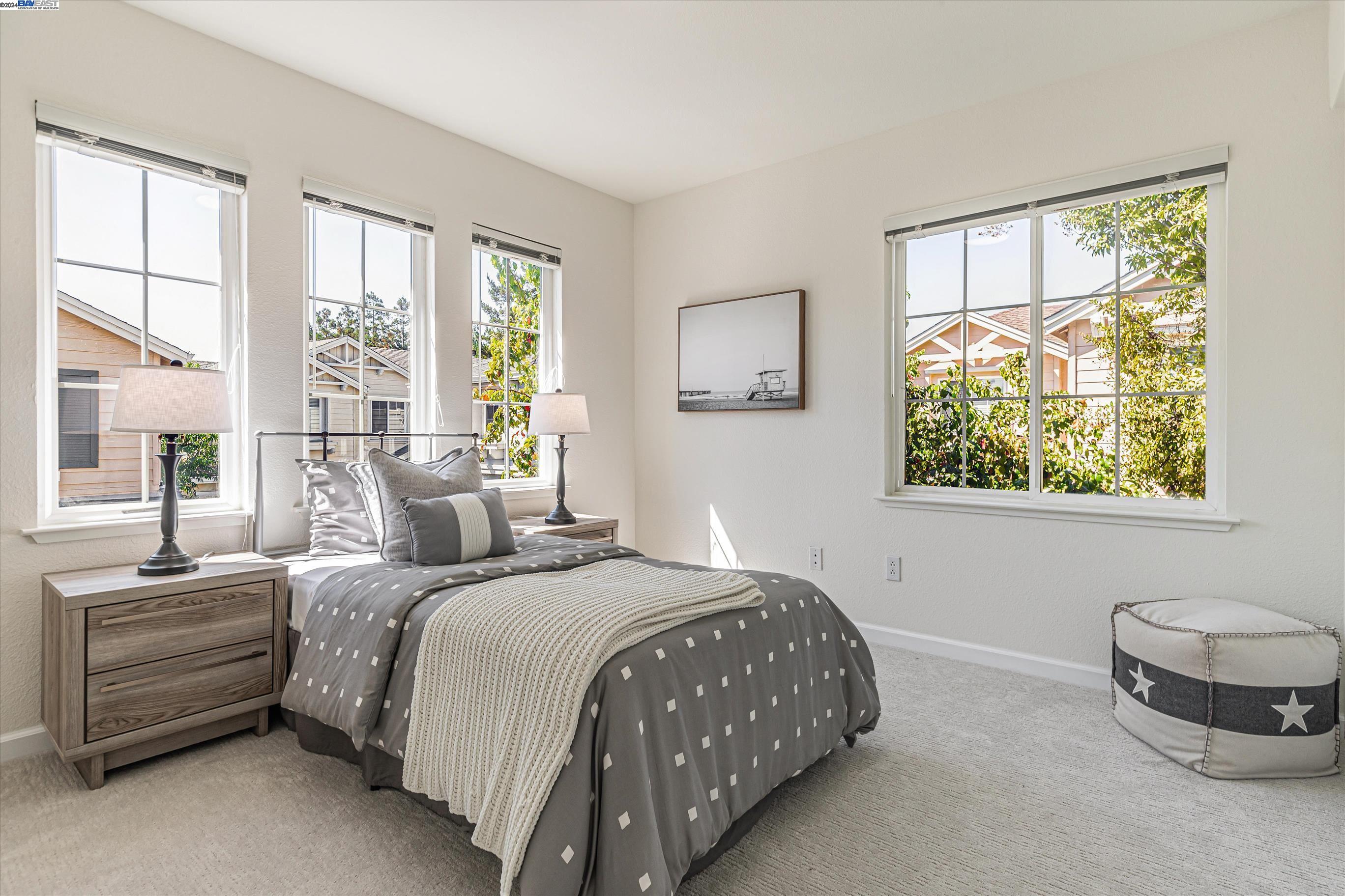 4001 Hemingway Cmn