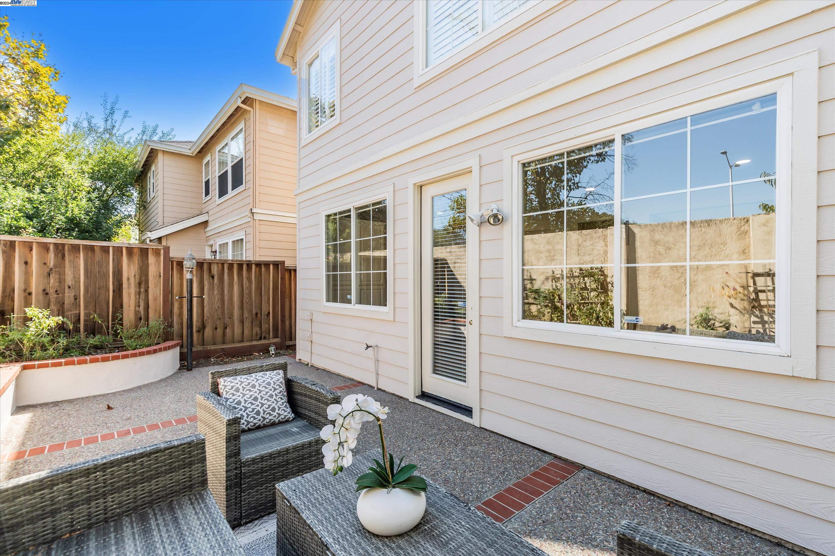 4001 Hemingway Cmn