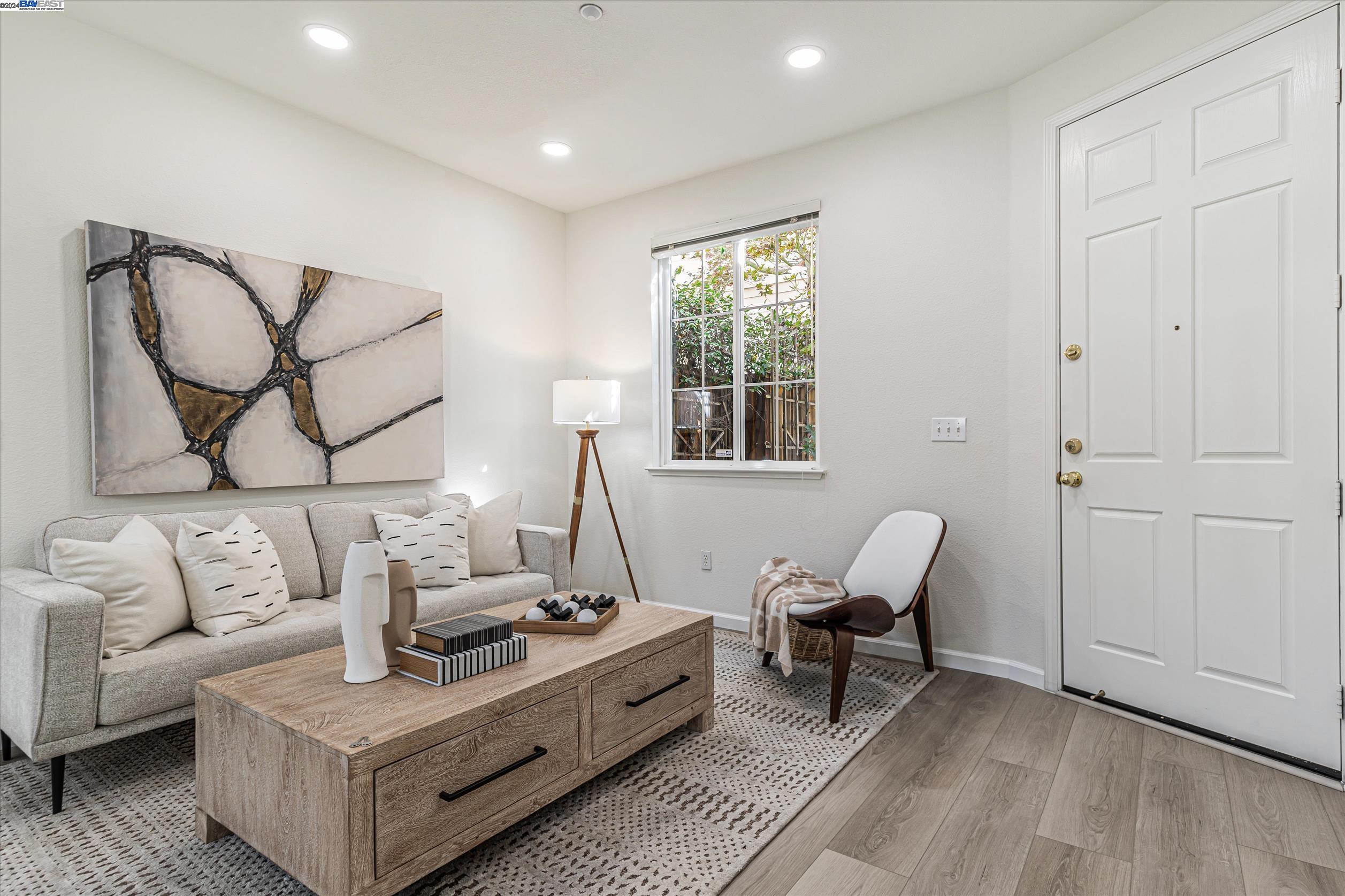 4001 Hemingway Cmn
