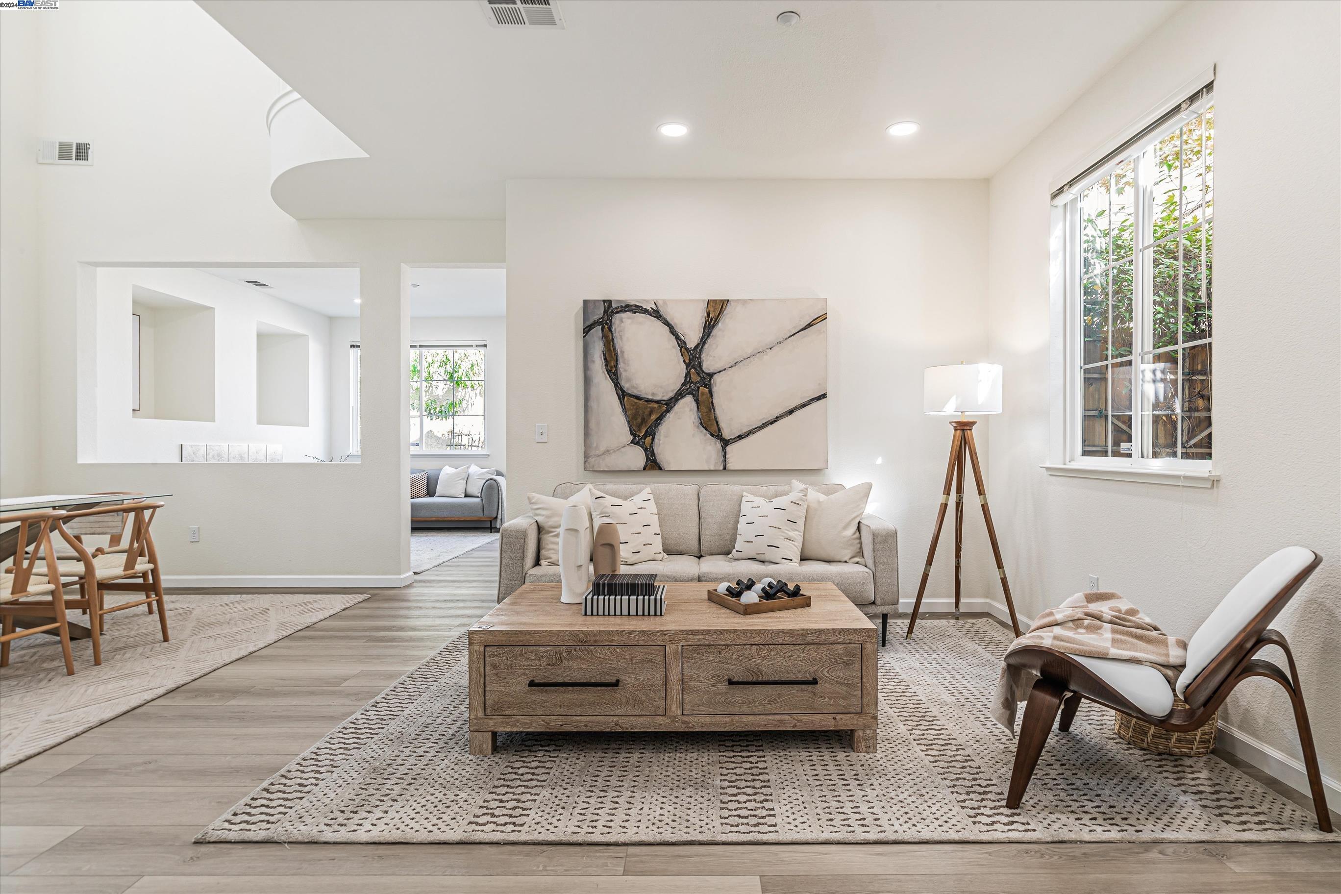 4001 Hemingway Cmn