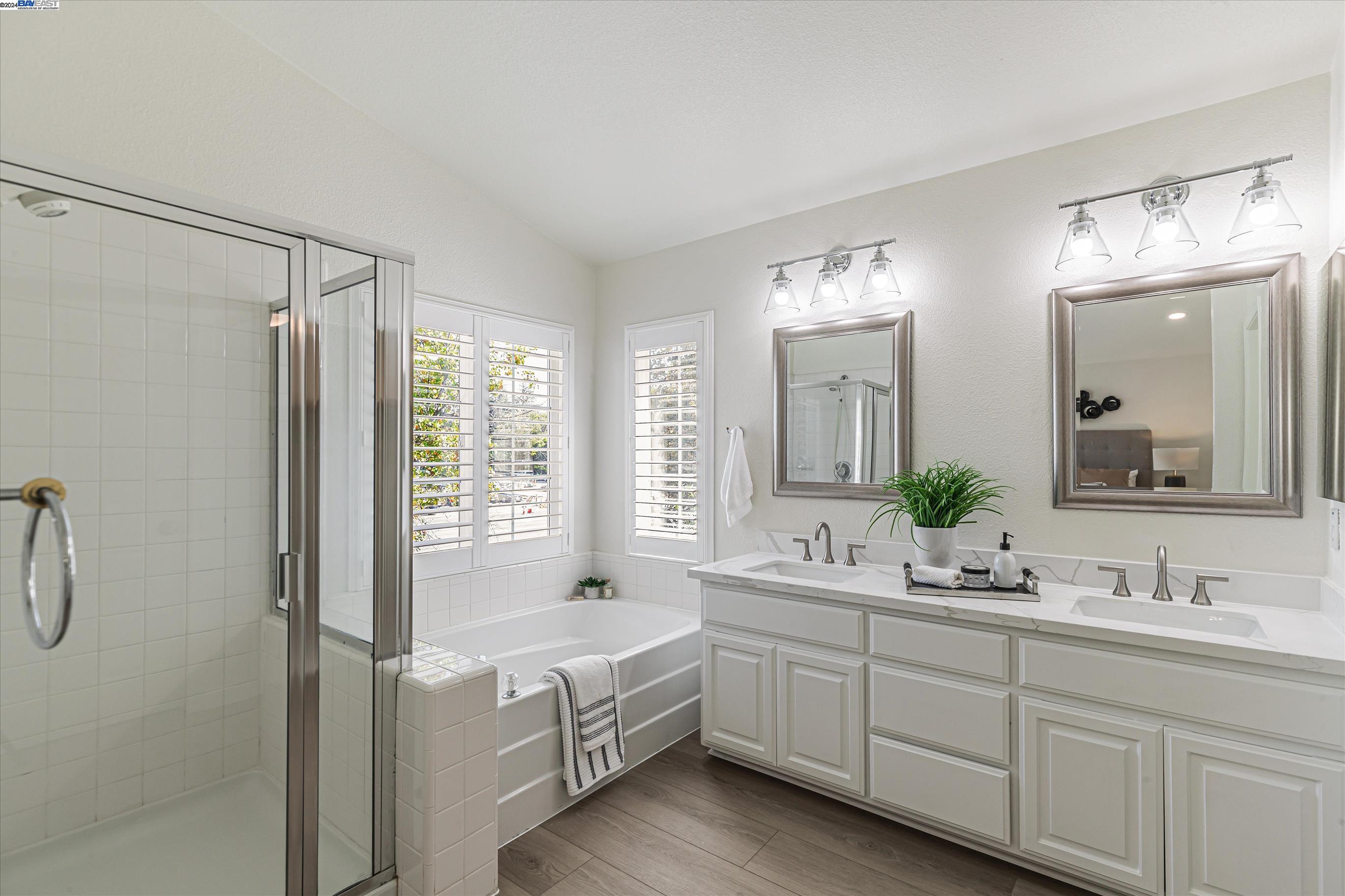 4001 Hemingway Cmn