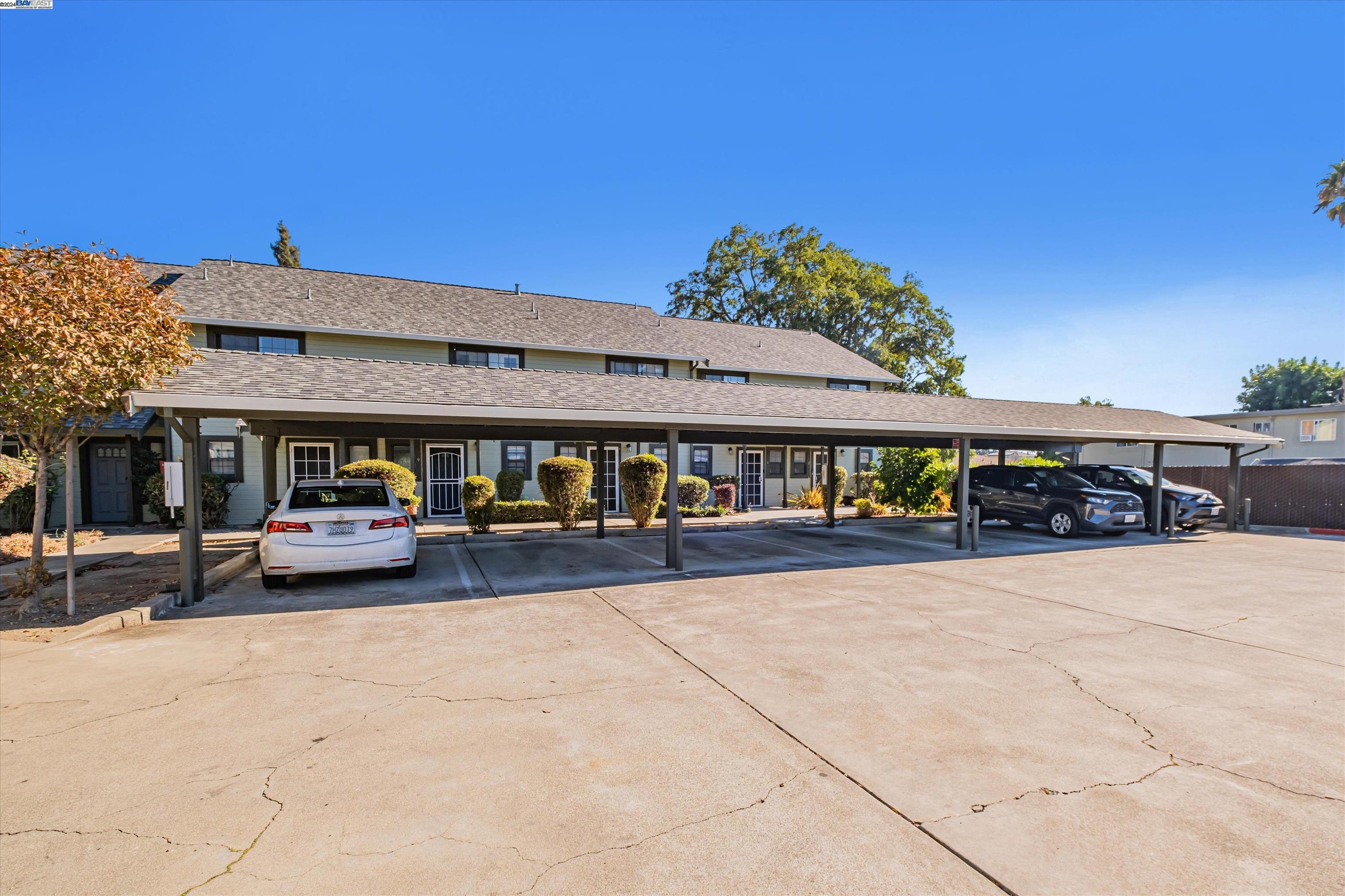 387 Laurel Ave # 6