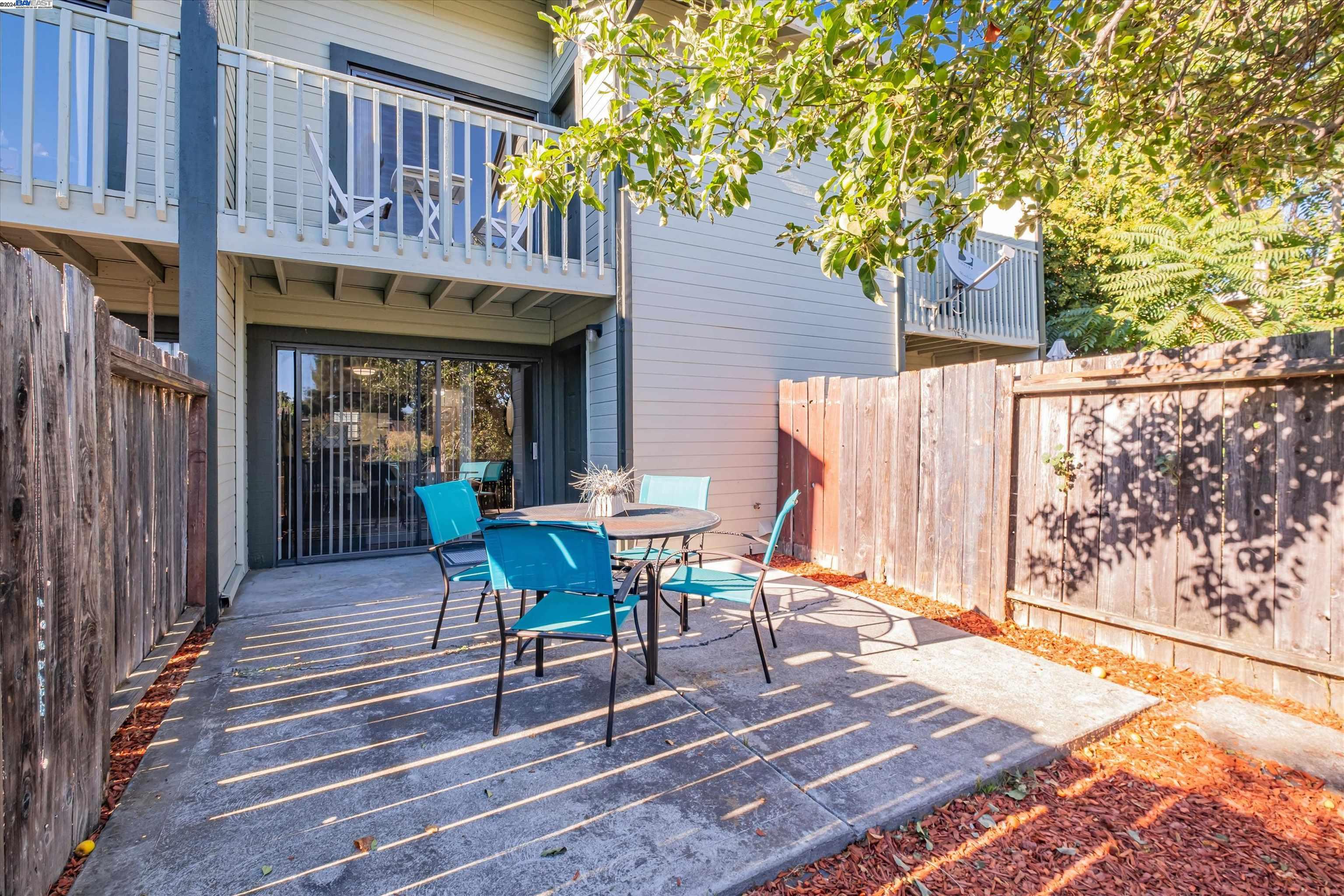 387 Laurel Ave # 6