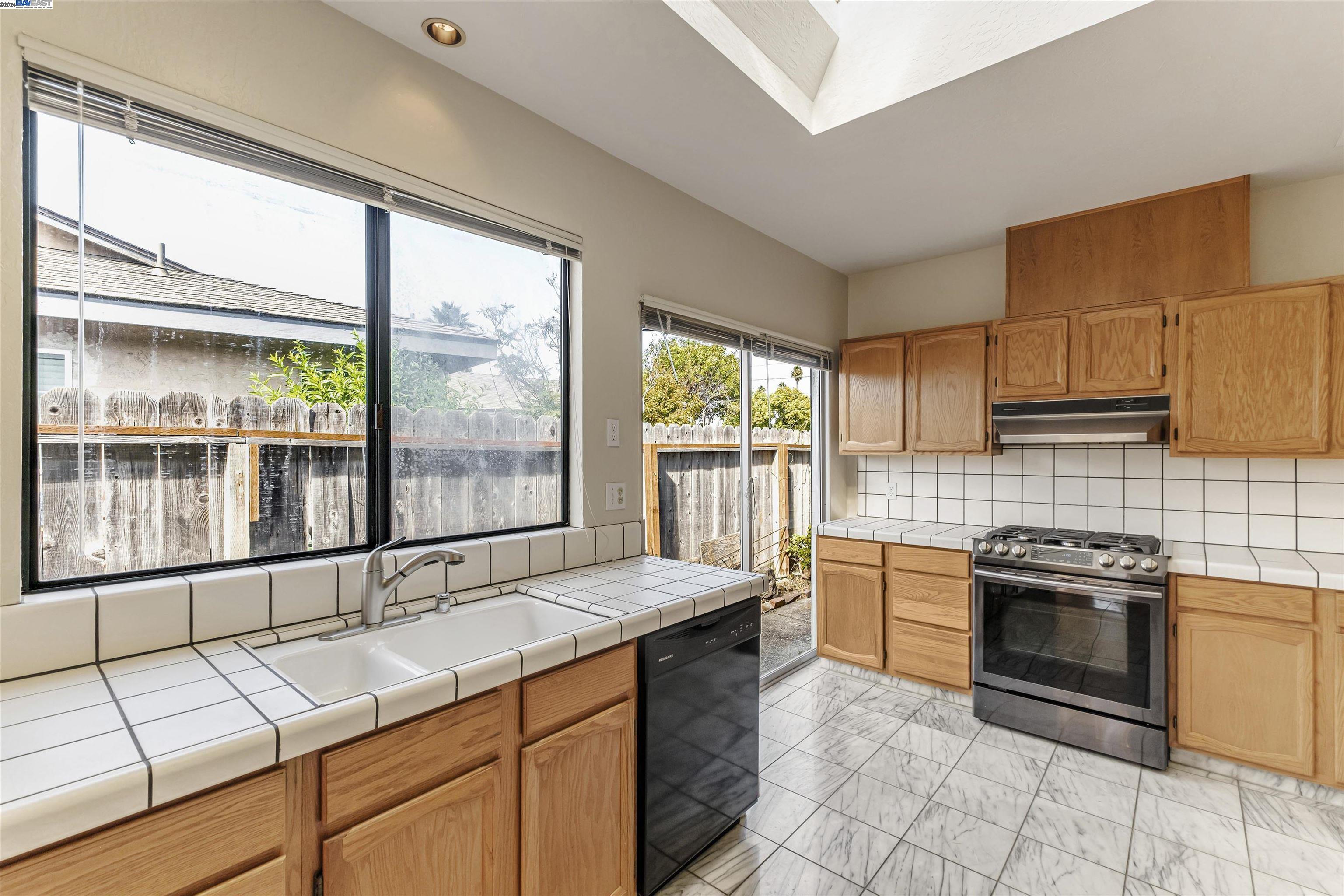 36347 Colbert Pl