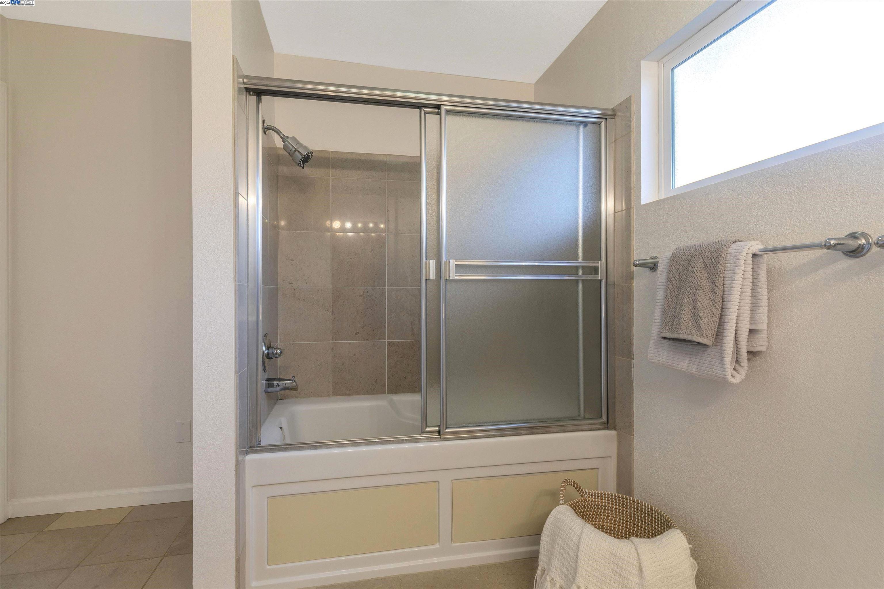 270 Carmelita Pl