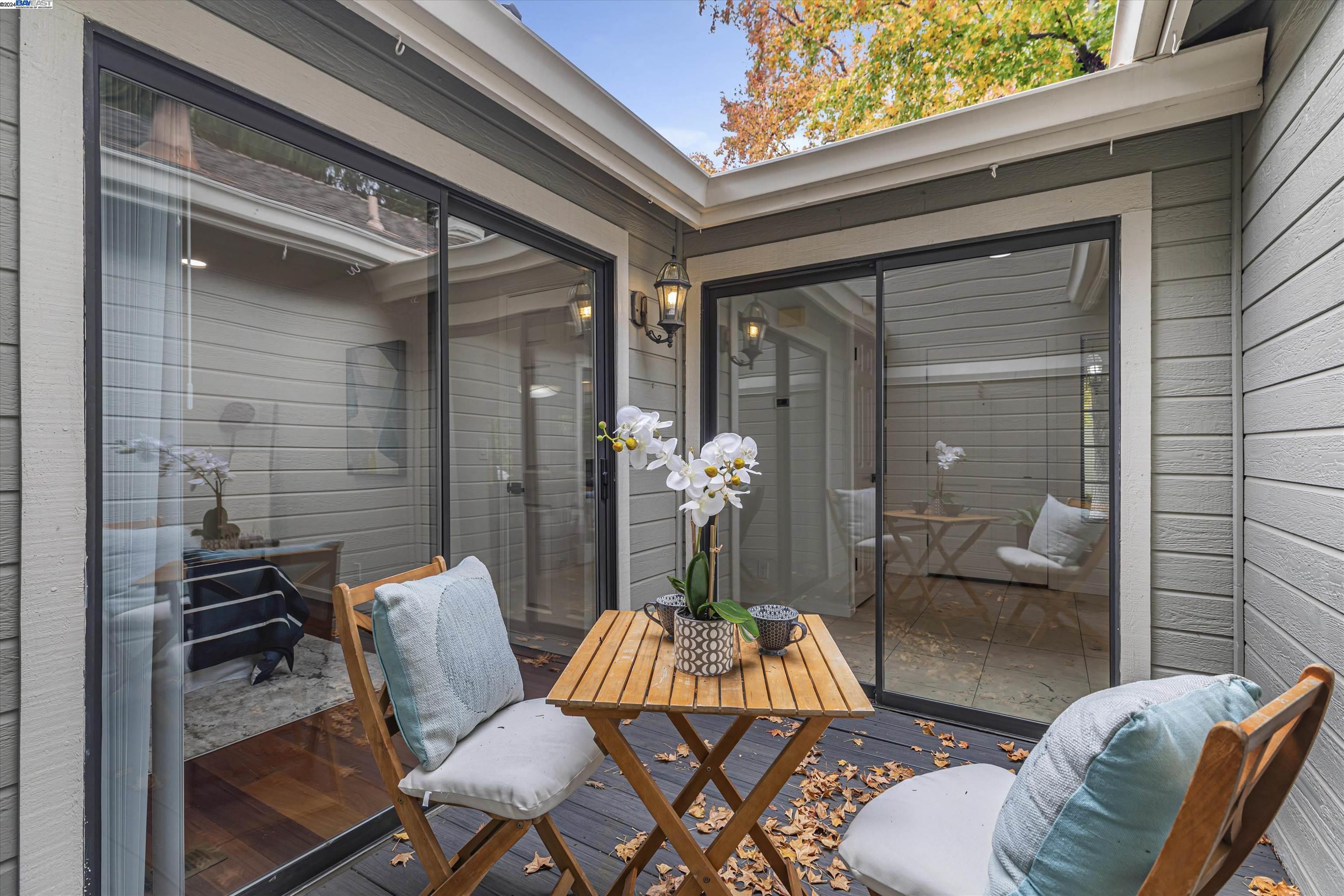 916 Praderia Cir