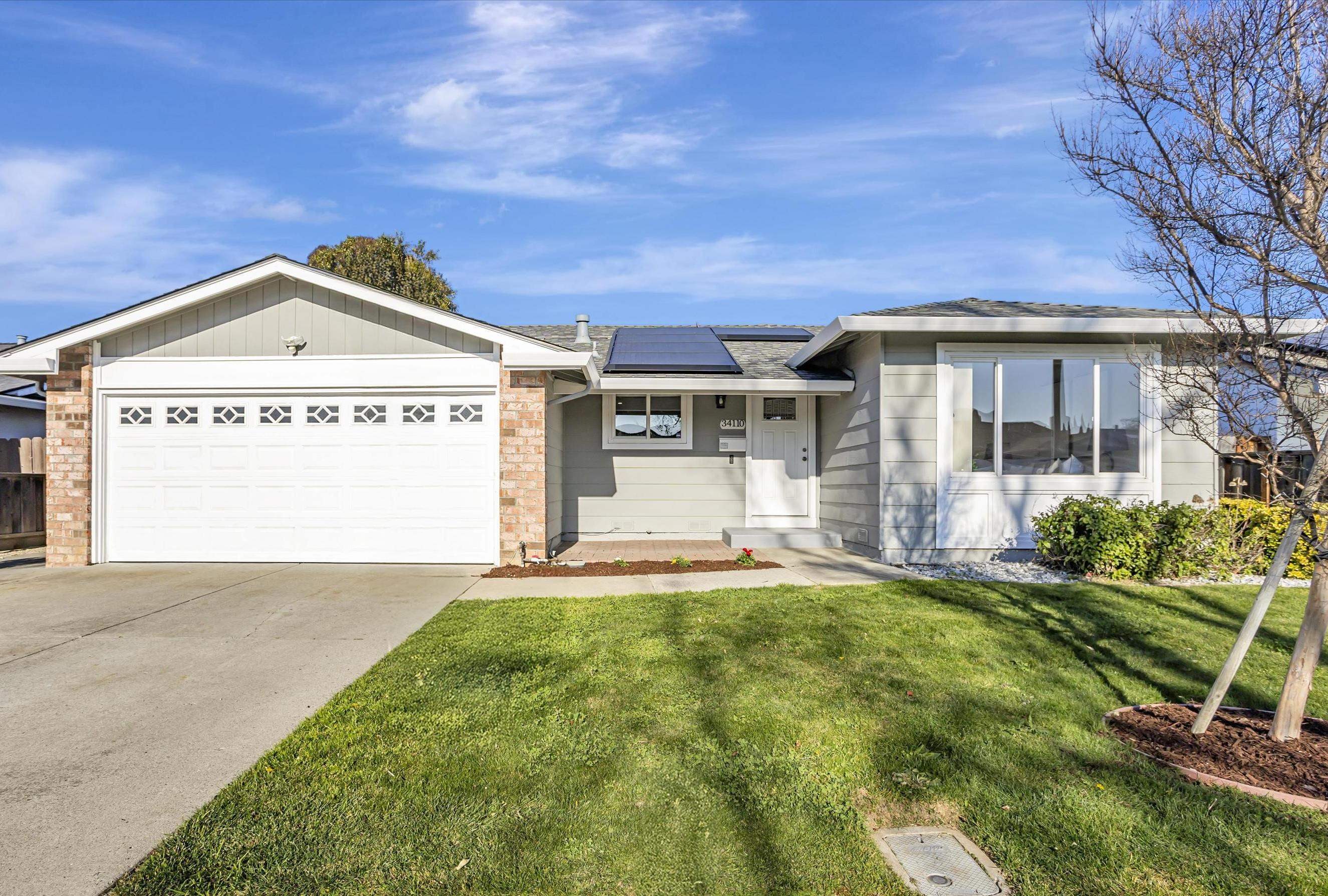 34110 Cromwell Pl