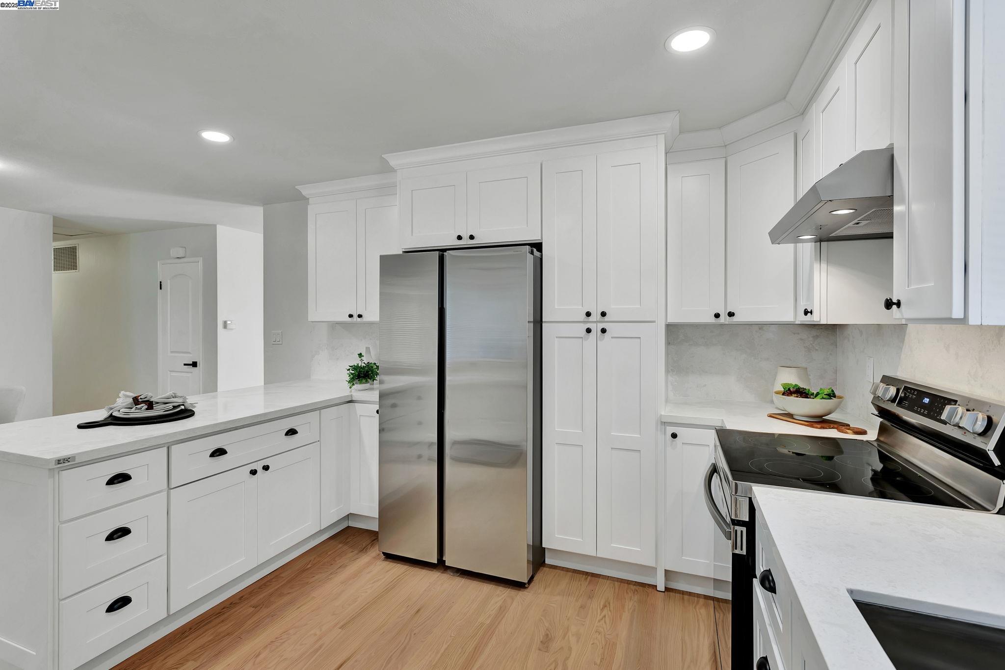 102 Poppy Ct