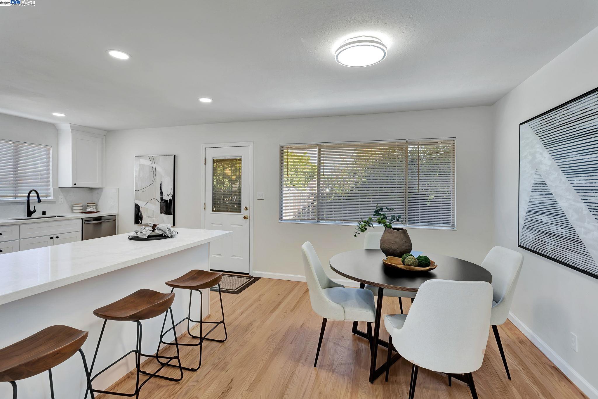 102 Poppy Ct