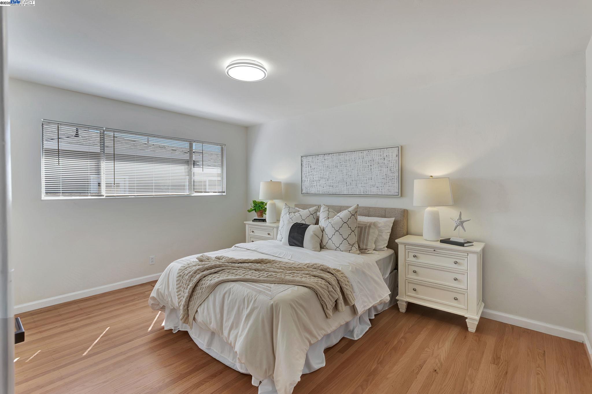 102 Poppy Ct