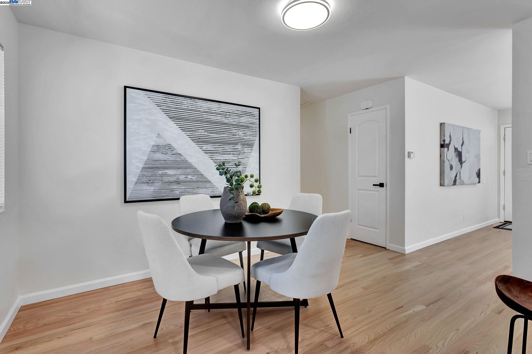 102 Poppy Ct