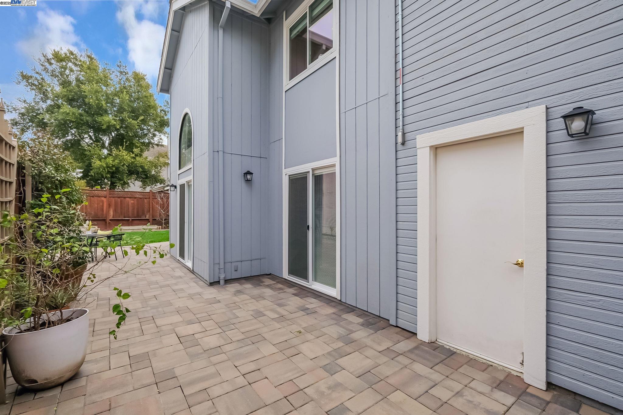 3625 Kamp Dr