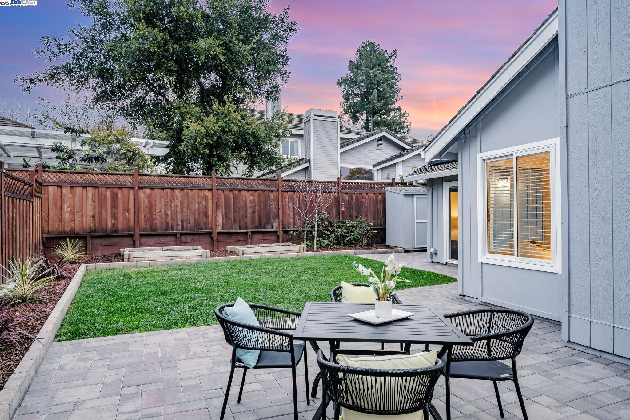 3625 Kamp Dr