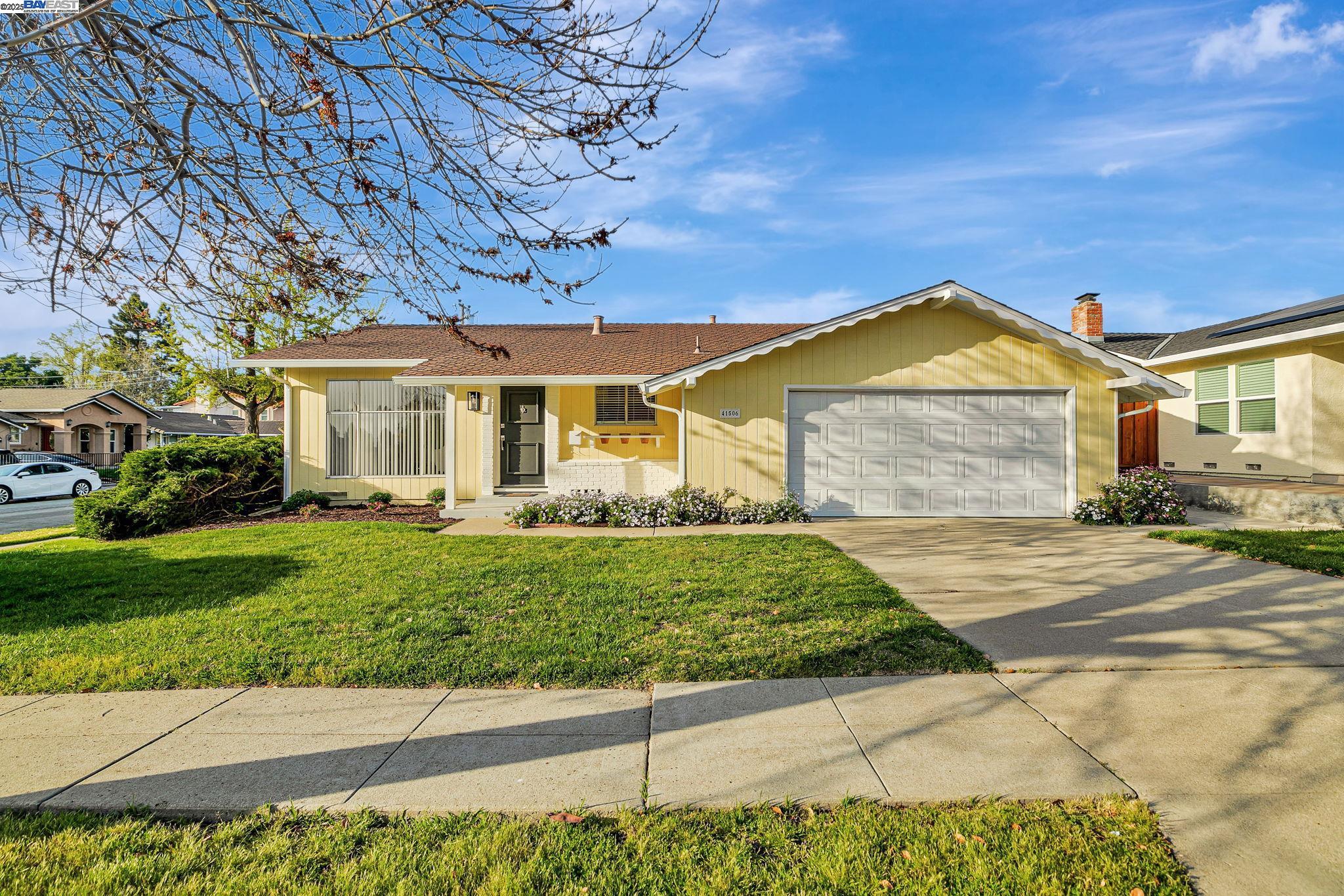 41506 Higgins Way