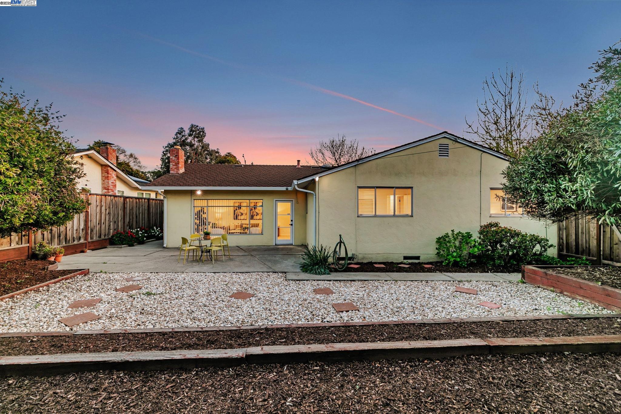 41506 Higgins Way