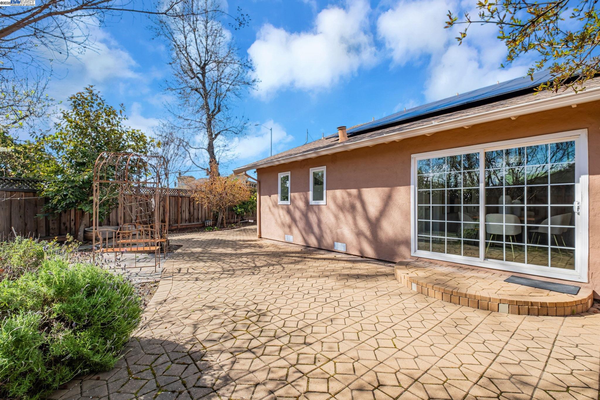 5 Queso Ct