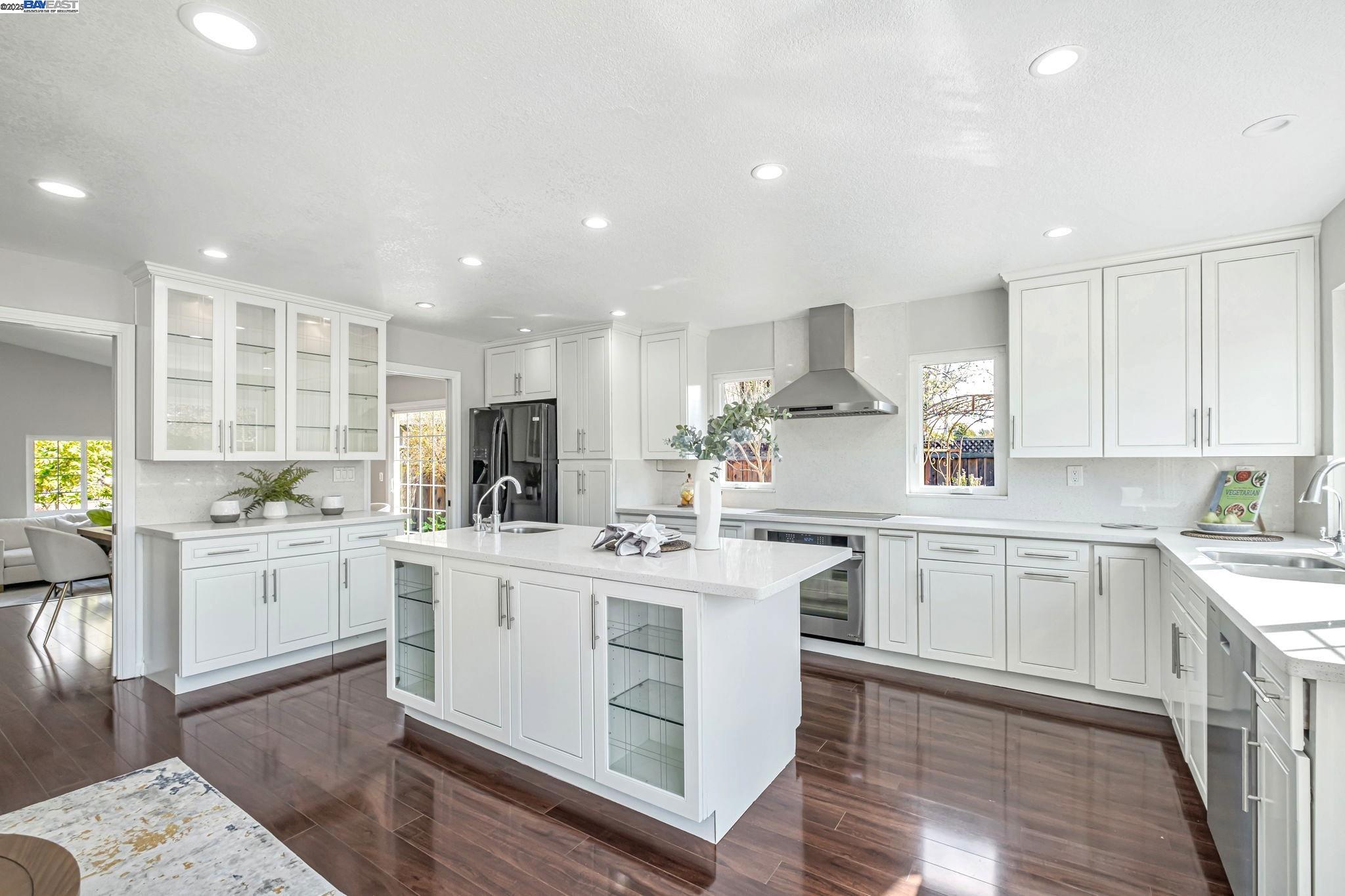 5 Queso Ct