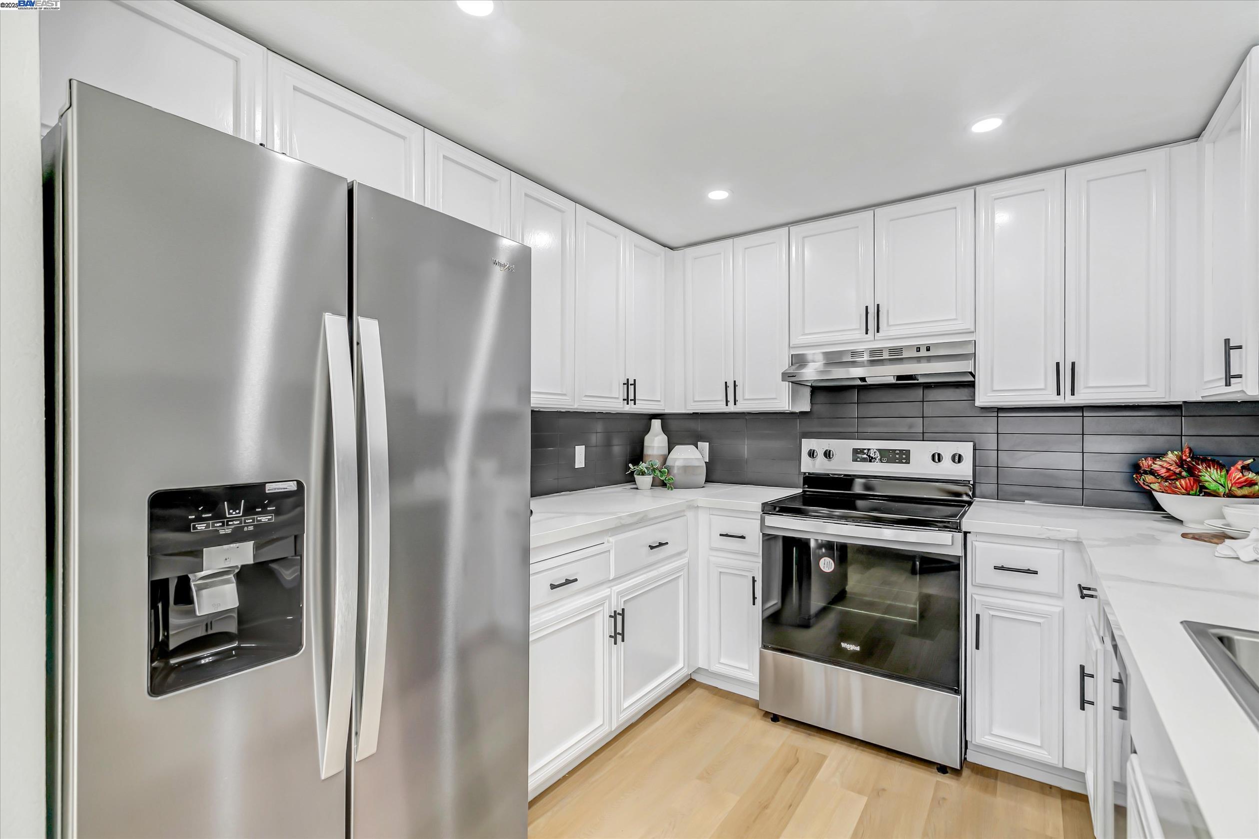 39993 Fremont Blvd Unit: 206
