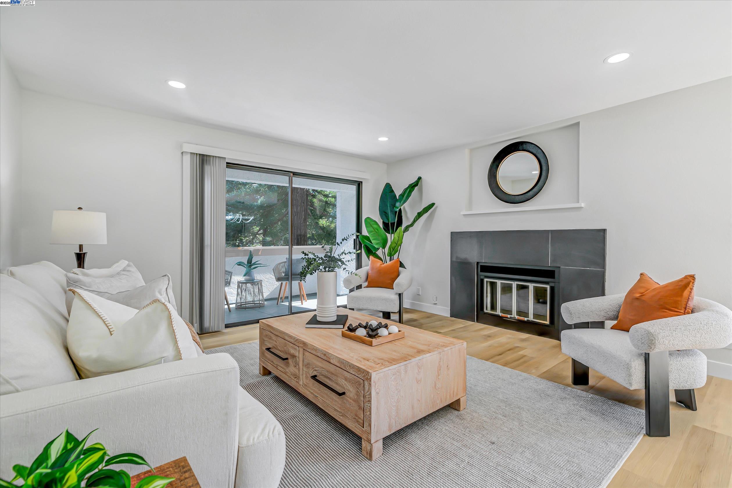 39993 Fremont Blvd Unit: 206