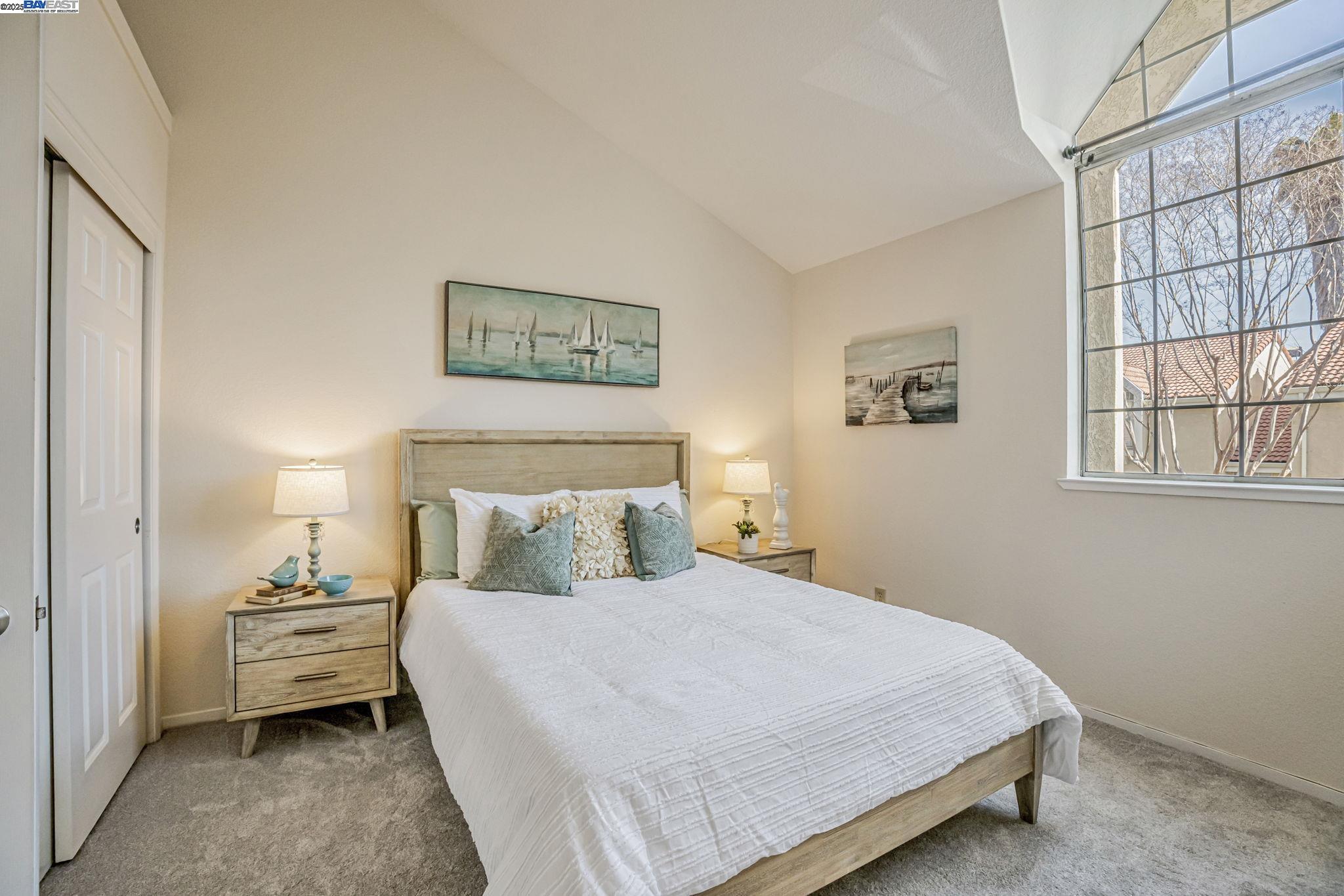 31 Sea Crest Ter